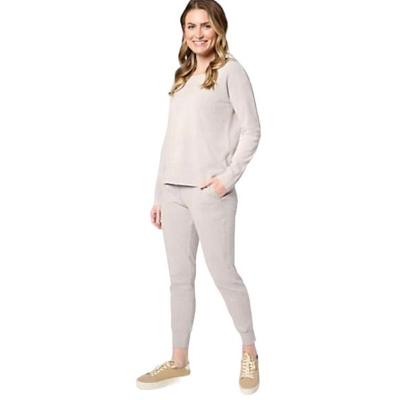 Barefoot Dreams Pants - Barefoot DreamsUltra Lite Top w/ Malibu Pant Lounge Set WHISPER GRAY SIZE L NWT